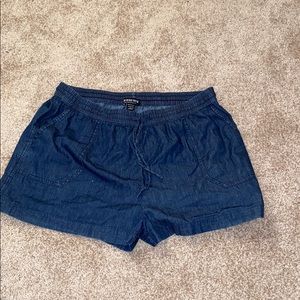 Fashionnova: Easy Breezy Shorts